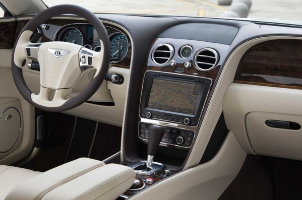 https://wcar.sets.lv/cars/Bentley/Flying Spur/1371457270-36131362434.jpg